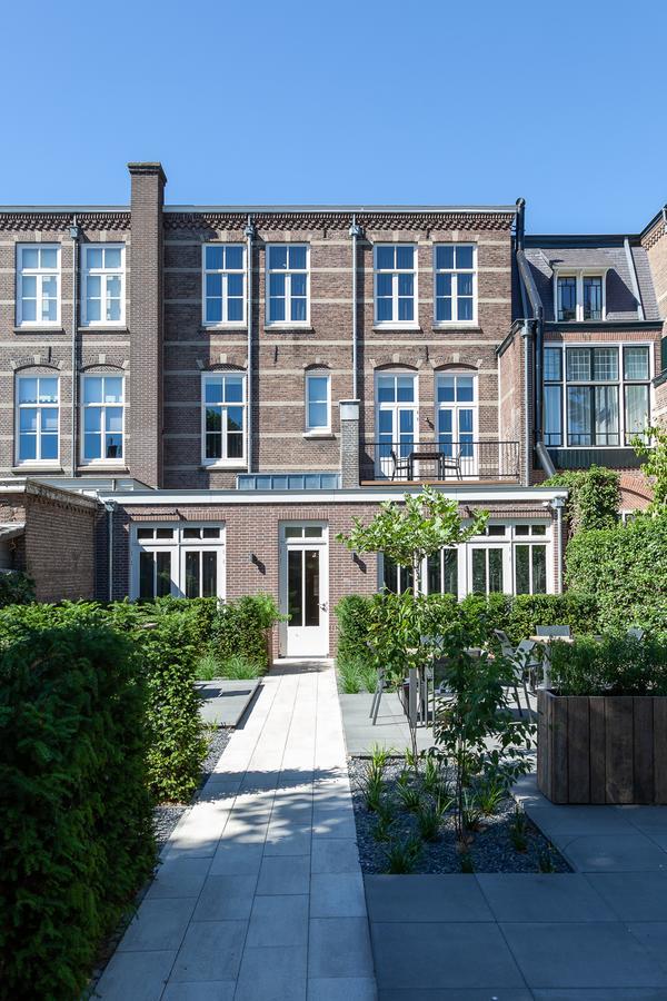 Hotel Julien 's-Hertogenbosch  Bagian luar foto
