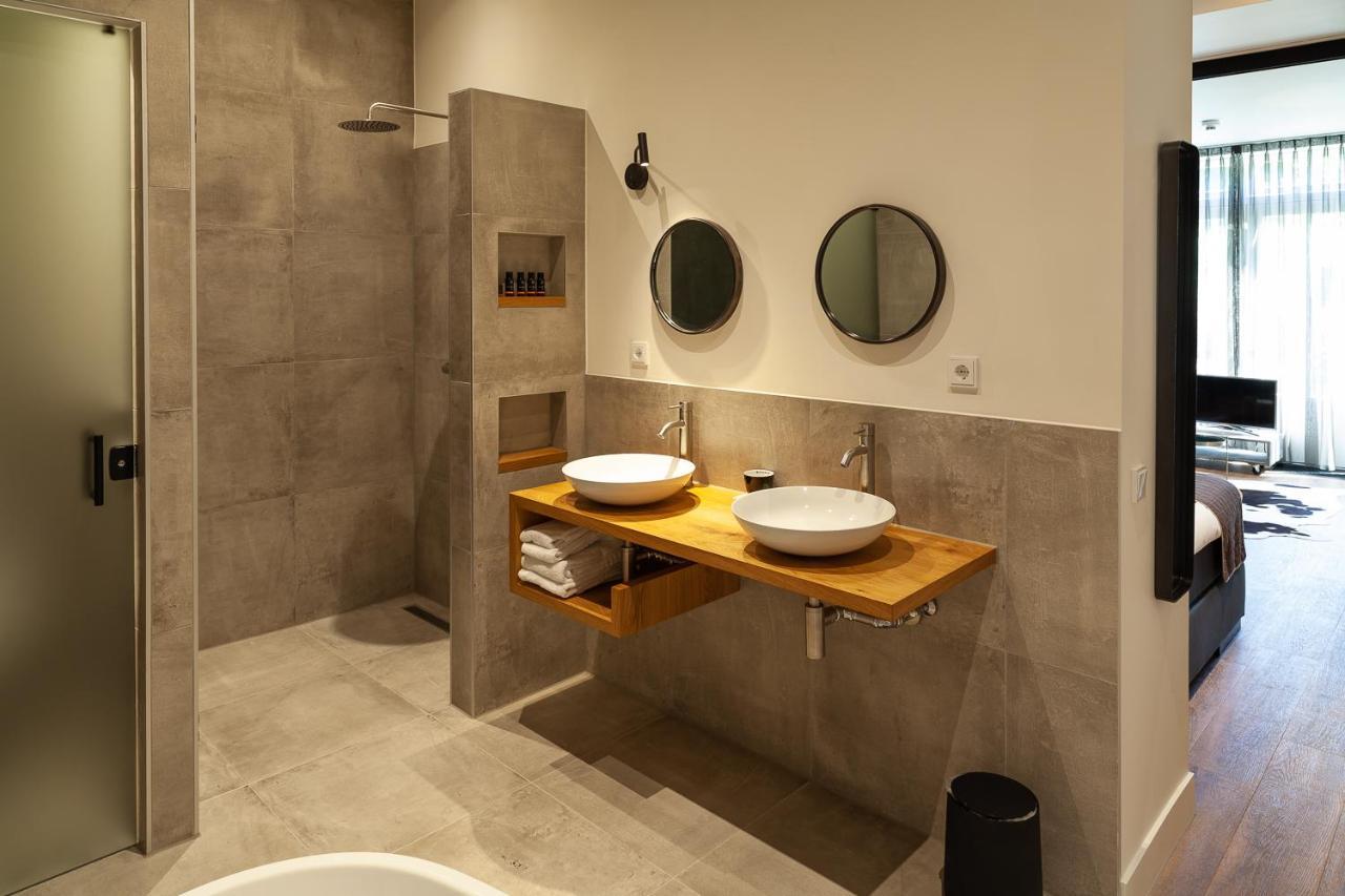 Hotel Julien 's-Hertogenbosch  Bagian luar foto