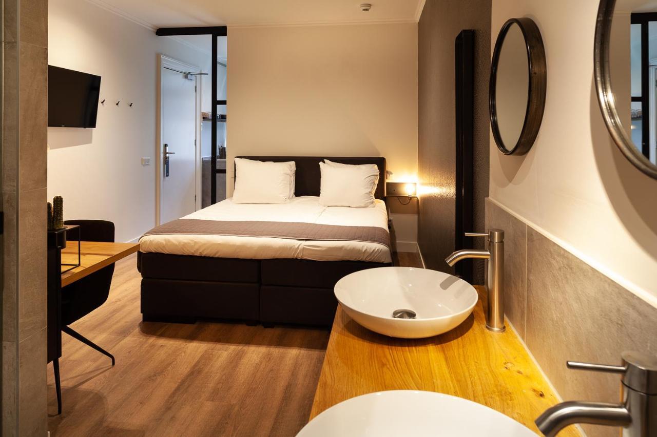 Hotel Julien 's-Hertogenbosch  Bagian luar foto